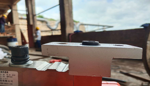 淺析數(shù)字式稱重傳感器有哪些功能和特點(diǎn)